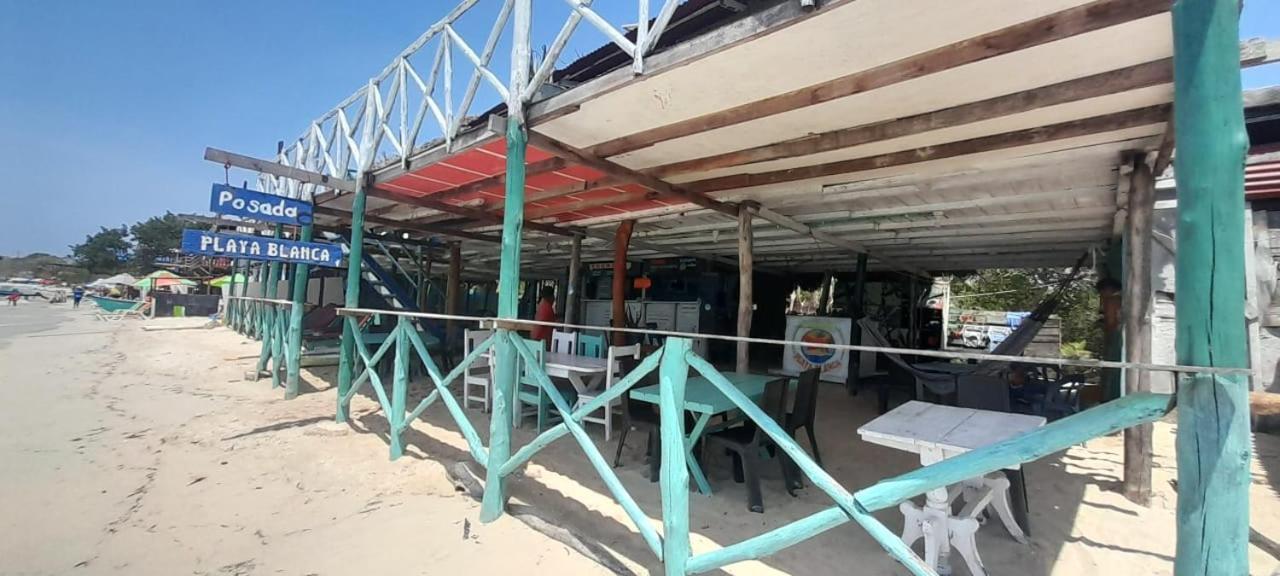 Hostal Playa Blanca Exterior foto